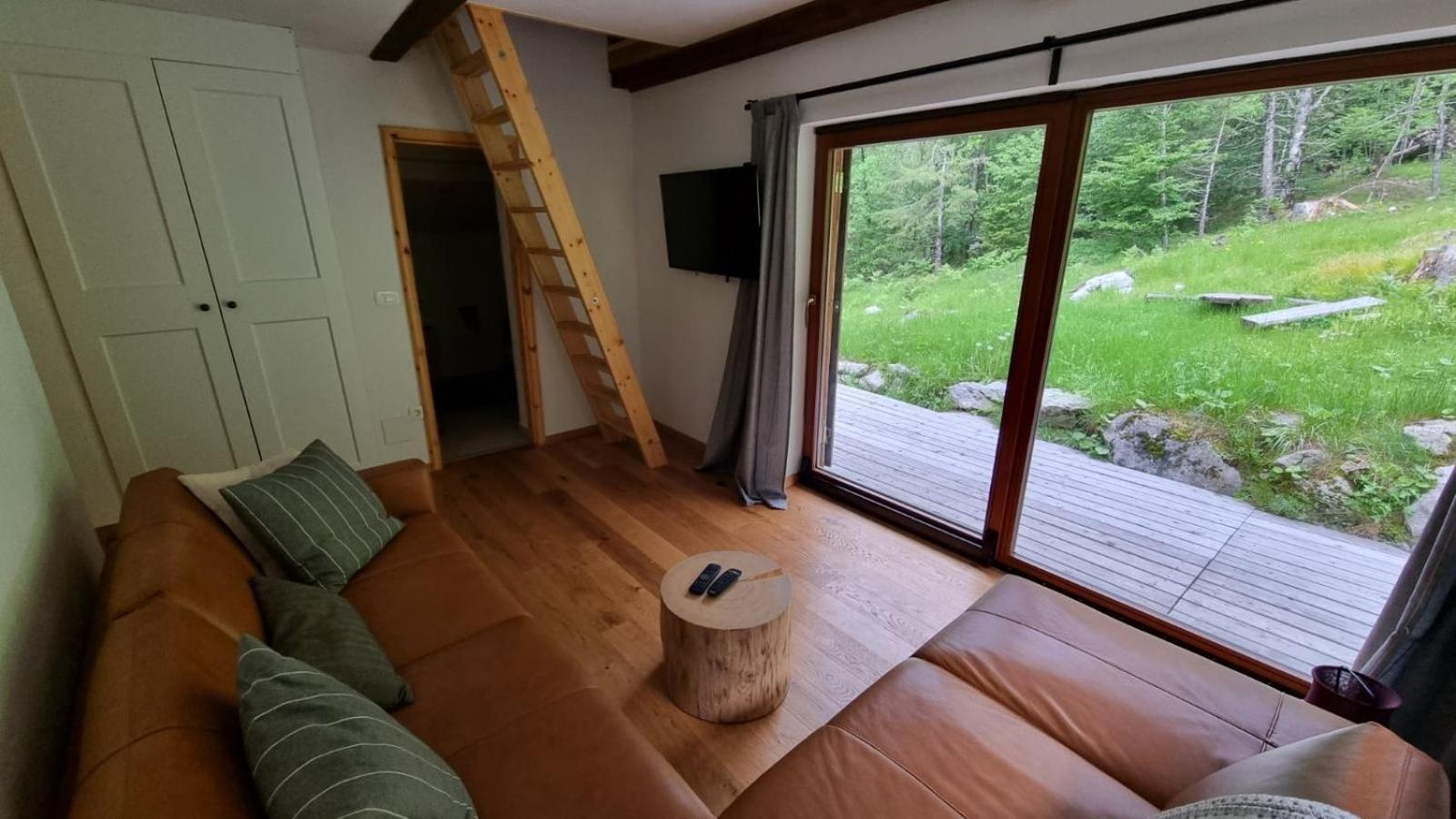Cozy Private Cabin In The Heart Of Triglav National Park เทรนตา ภายนอก รูปภาพ